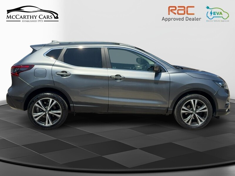 Nissan 1.2 DIG-T N-CONNECTA SUV 5DR PETROL XTRON AUTO SAT NAV BLUETOOTH DAB STEREO APPLE CARPLAY REAR CAMERA PARKING AIDS ONLY 37000 MILES SH NO ULEZ CHARGE 72-74 Mitcham Road