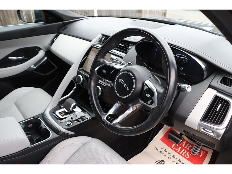 Jaguar 1.5 P300E 12.17KWH R-DYNAMIC SE SUV 5DR PETROL PLUG-IN HYBRID AWD AUTO HEATED SEATS SATNAV BLUETOOTH APPLE CARPLAY REAR CAMERA 2 OWNERS FSH 6 SERVICES 72-74 Mitcham Road
