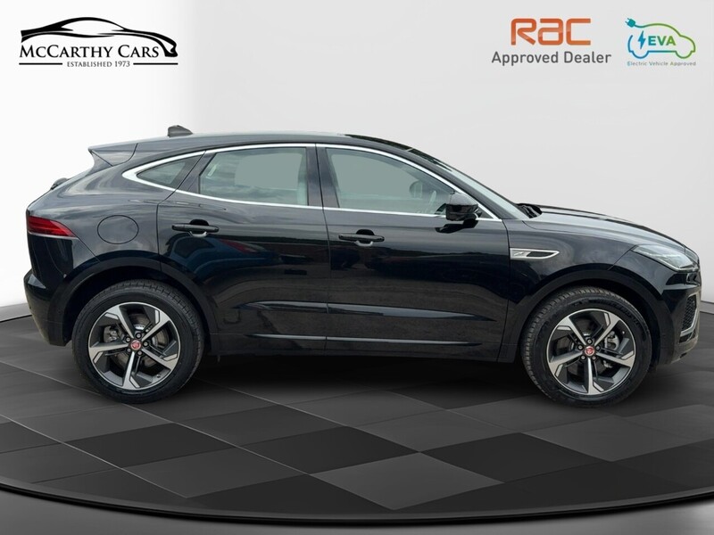 Jaguar 1.5 P300E 12.17KWH R-DYNAMIC SE SUV 5DR PETROL PLUG-IN HYBRID AWD AUTO HEATED SEATS SATNAV BLUETOOTH APPLE CARPLAY REAR CAMERA 2 OWNERS FSH 6 SERVICES 72-74 Mitcham Road