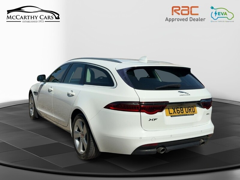Jaguar 2.0I PORTFOLIO GPF SPORTBRAKE 5DR PETROL AUTO HEATED SEATS SATNAV BLUETOOTH DAB STEREO APPLE CARPLAY REAR CAMERA WITH PARKING AIDS ONLY 74000 MILES SH 72-74 Mitcham Road