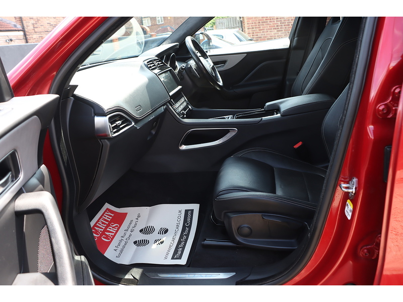 Jaguar 2.0 P250I R-SPORT SUV 5DR PETROL AWD AUTO HEATED SEATS SAT NAV DAB STEREO APPLE CARPLAY REAR CAMERA PARKING AIDS SAME OWNER FOR 3 YEARS 63000 MILES SH 72-74 Mitcham Road