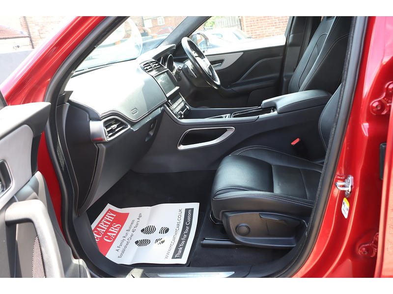 Jaguar 2.0 P250I R-SPORT SUV 5DR PETROL AWD AUTO HEATED SEATS SAT NAV DAB STEREO APPLE CARPLAY REAR CAMERA PARKING AIDS SAME OWNER FOR 3 YEARS 63000 MILES SH 72-74 Mitcham Road