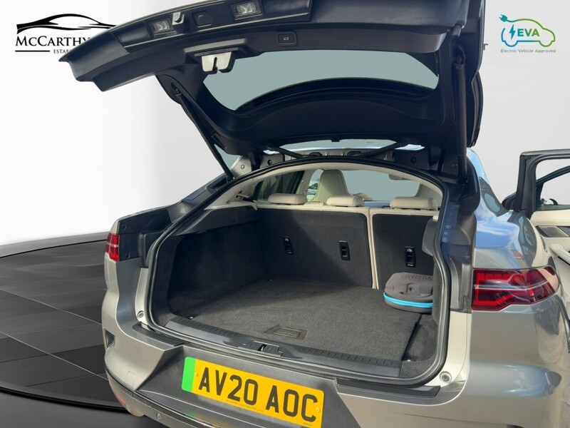 Jaguar 400 90KWH HSE SUV 5DR ELECTRIC 4WD AUTO PAN ROOF HEATED SEATS SAT NAV BLUETOOTH DAB STEREO APPLE CARPLAY REAR & 360 CAMERA PARKING AIDS 27000 MILES SH 72-74 Mitcham Road