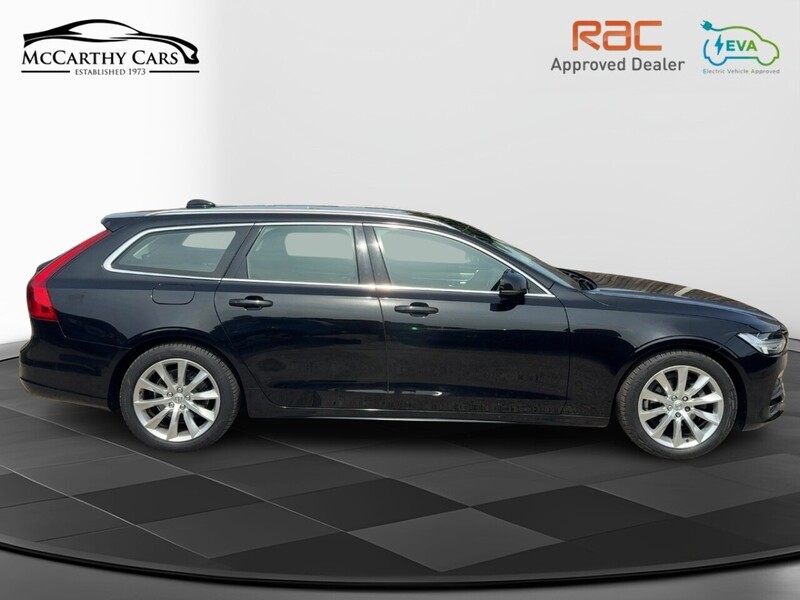 Volvo 2.0 T4 MOMENTUM PLUS ESTATE 5DR PETROL AUTO HEATED SEATS SAT NAV BLUETOOTH DAB STEREO REAR CAMERA PARKING AIDS 2 OWNERS 44000 MILES SH NO ULEZ CHARGE 72-74 Mitcham Road