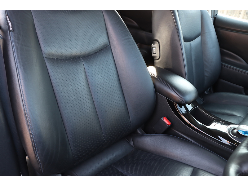 Nissan 30kWh Tekna Hatchback 5dr Electric Auto (109 bhp) 92-96 Mitcham Road