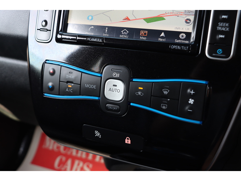 Nissan 30kWh Tekna Hatchback 5dr Electric Auto (109 bhp) 92-96 Mitcham Road