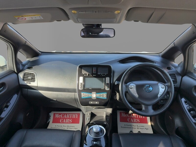 Nissan 30kWh Tekna Hatchback 5dr Electric Auto (109 bhp) 92-96 Mitcham Road