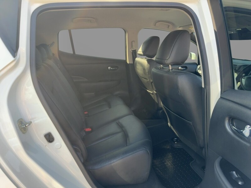Nissan 30kWh Tekna Hatchback 5dr Electric Auto (109 bhp) 92-96 Mitcham Road