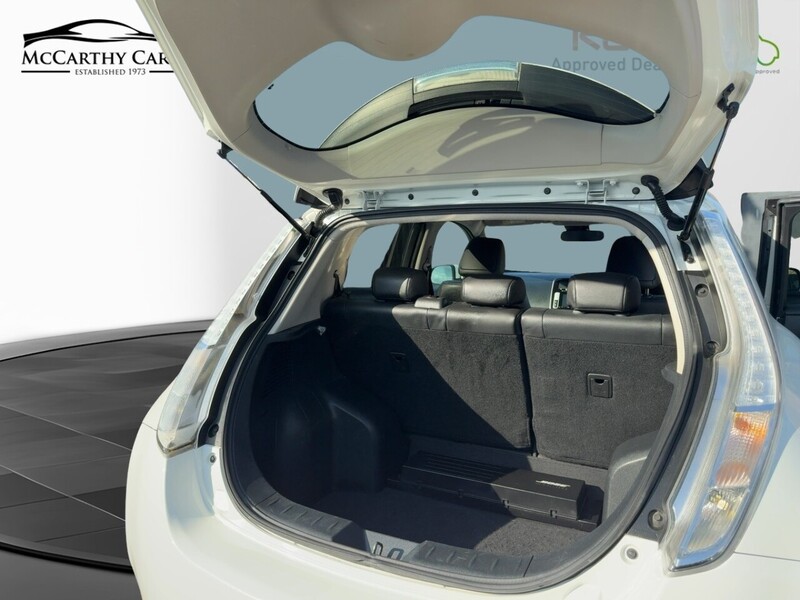 Nissan 30kWh Tekna Hatchback 5dr Electric Auto (109 bhp) 92-96 Mitcham Road