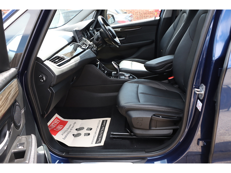 BMW 218I 1.5 LUXURY MPV 5DR PETROL DCT AUTO 7 SEATER SAT NAV BLUETOOTH DAB STEREO CD PLAYER PARKING AIDS JUST 2 OWNERS ONLY 56000 MILES FSH NO ULEZ CHARGE 92-96 Mitcham Road