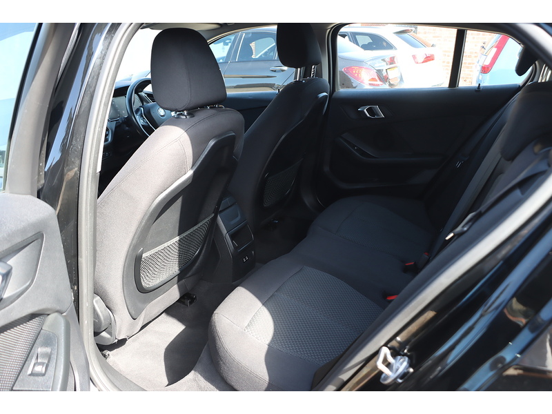 BMW 118I 1.5 SE HATCHBACK 5DR PETROL DCT AUTO SAT NAV BLUETOOTH DAB STEREO PARKING AIDS JUST 2 OWNERS ONLY 63000 MILES FSH 5 SERVICES NO ULEZ CHARGE 92-96 Mitcham Road