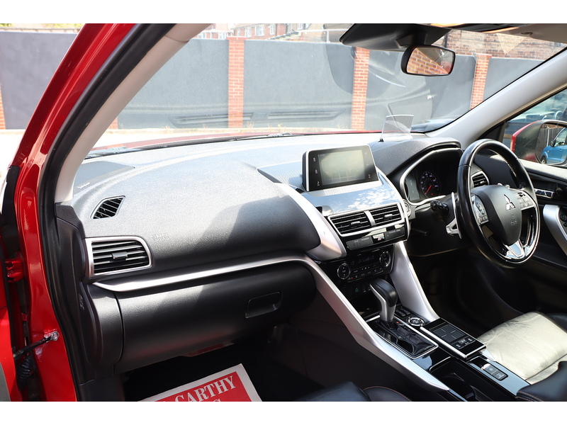 Mitsubishi 1.5T FIRST EDITION SUV 5DR PETROL CVT 4WD AUTO SUNROOF HEATED SEATS SATNAV BLUETOOTH DAB STEREO APPLE CARPLAY REAR CAMERA PARKING AIDS 57000 MILES FSH 92-96 Mitcham Road