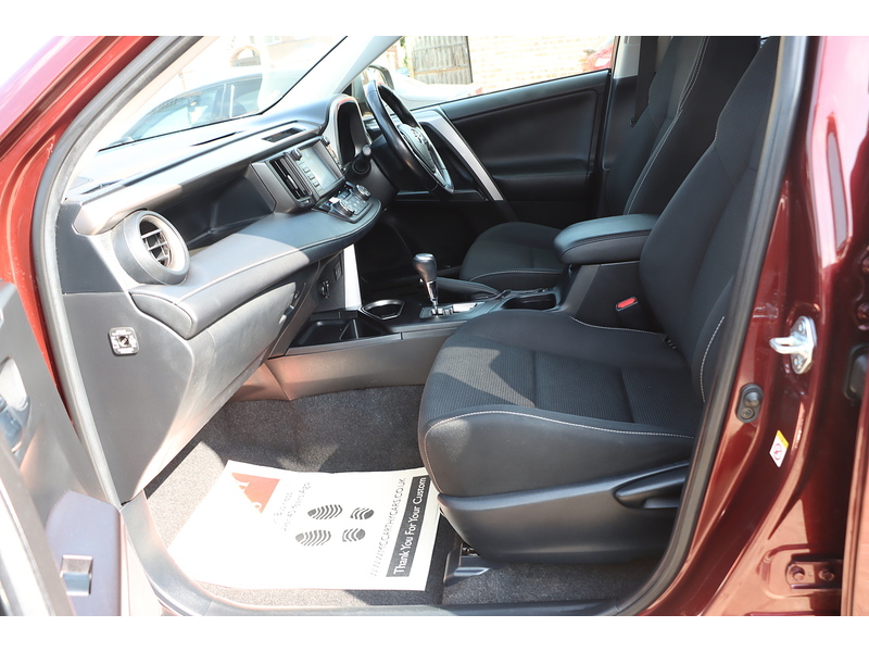 Toyota 2.5 VVT-H BUSINESS EDITION PLUS SUV 5DR PETROL HYBRID CVT AUTO SAT NAV BLUETOOTH REAR CAMERA PARKING AIDS 2 OWNERS 86000 MILES FSH 9 SERVICES £35 TAX 72-74 Mitcham Road