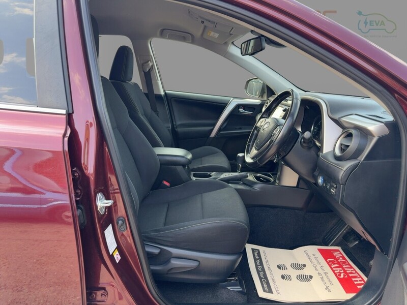 Toyota 2.5 VVT-H BUSINESS EDITION PLUS SUV 5DR PETROL HYBRID CVT AUTO SAT NAV BLUETOOTH REAR CAMERA PARKING AIDS 2 OWNERS 86000 MILES FSH 9 SERVICES £35 TAX 72-74 Mitcham Road