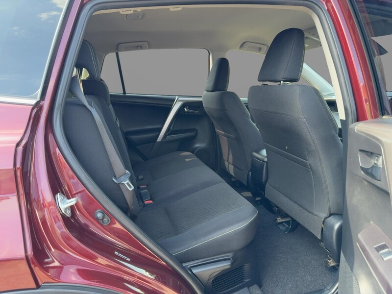 Toyota 2.5 VVT-H BUSINESS EDITION PLUS SUV 5DR PETROL HYBRID CVT AUTO SAT NAV BLUETOOTH REAR CAMERA PARKING AIDS 2 OWNERS 86000 MILES FSH 9 SERVICES £35 TAX 72-74 Mitcham Road