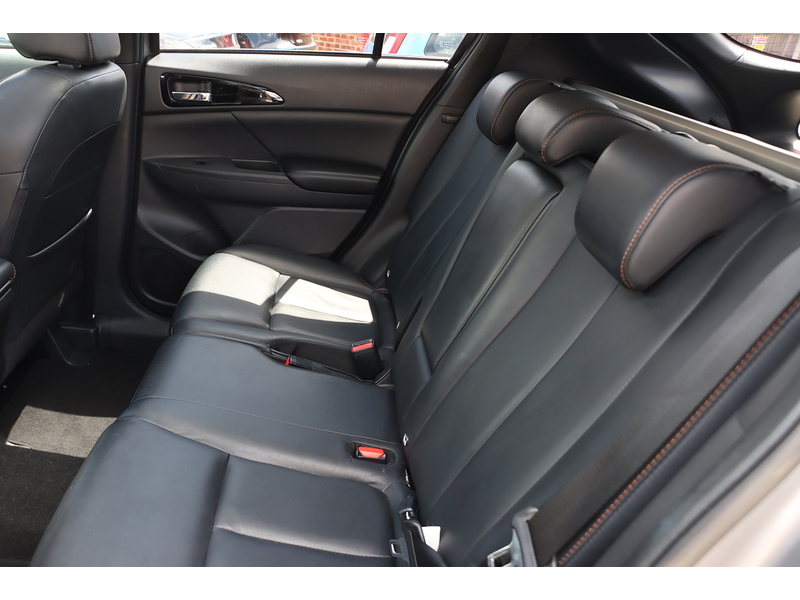 Mitsubishi 1.5T 4 SUV 5DR PETROL MANUAL SUNROOF HEATED SEATS SATNAV BLUETOOTH DAB RADIO APPLE CARPLAY REAR CAMERA PARKING AIDS ONLY 68000 MILES SH NO ULEZ CHARGE 92-96 Mitcham Road