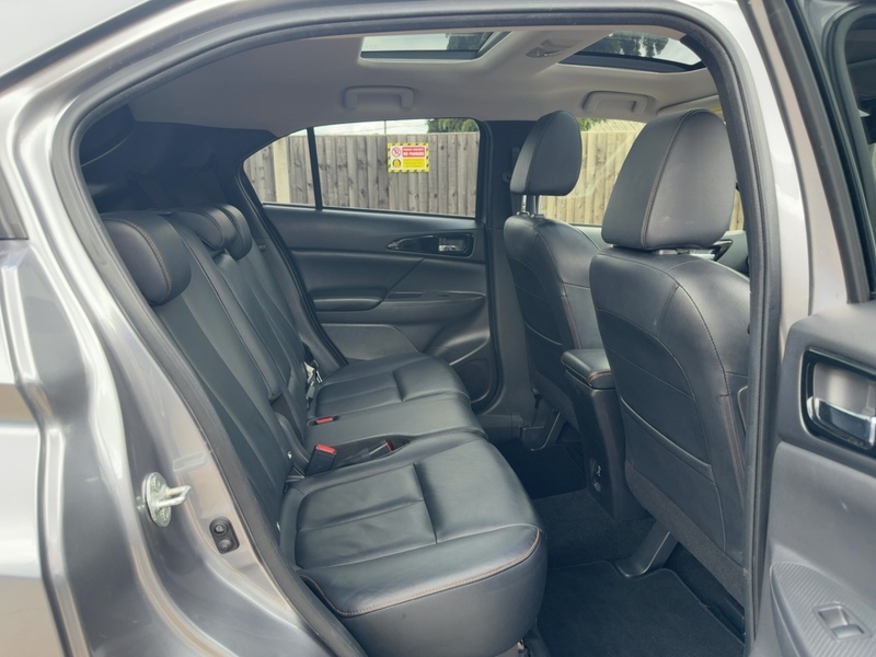 Mitsubishi 1.5T 4 SUV 5DR PETROL MANUAL SUNROOF HEATED SEATS SATNAV BLUETOOTH DAB RADIO APPLE CARPLAY REAR CAMERA PARKING AIDS ONLY 68000 MILES SH NO ULEZ CHARGE 92-96 Mitcham Road