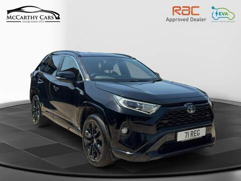 2.5 VVT-H BLACK EDITION SUV 5DR PETROL HYBRID CVT AUTO HEATED SEATS SAT NAV BLUETOOTH DAB STEREO APPLE CARPLAY REAR CAMERA JUST 1 OWNER 62000 MILES SH 72-74 Mitcham Road