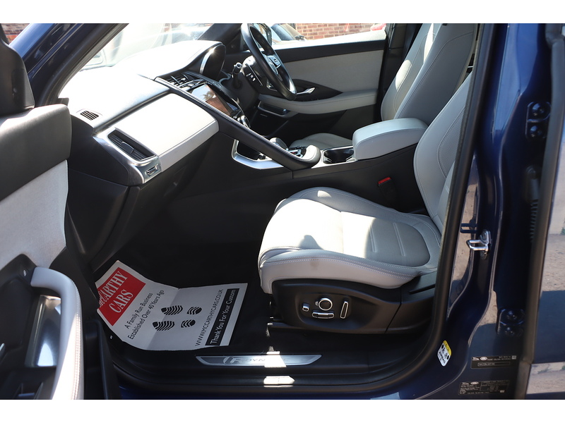Jaguar 1.5 P300E 12.17KWH R-DYNAMIC HSE SUV 5DR PETROL PLUG-IN HYBRID AWD AUTO HEATED SEATS SATNAV BLUETOOTH APPLE CARPLAY REAR CAMERA 1 OWNER 52000 MILES SH 72-74 Mitcham Road