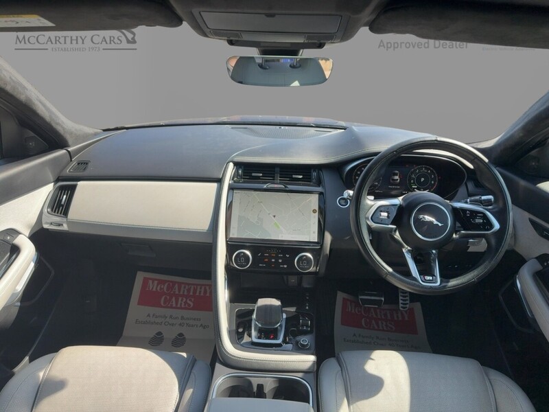 Jaguar 1.5 P300E 12.17KWH R-DYNAMIC HSE SUV 5DR PETROL PLUG-IN HYBRID AWD AUTO HEATED SEATS SATNAV BLUETOOTH APPLE CARPLAY REAR CAMERA 1 OWNER 52000 MILES SH 72-74 Mitcham Road