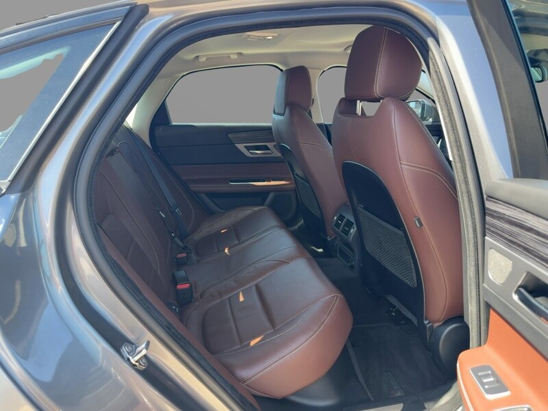 Jaguar 2.0I R-SPORT SALOON 4DR PETROL AUTO HEATED SEATS SAT NAV BLUETOOTH DAB STEREO PARKING AIDS SAME OWNER FOR 3 YEARS ONLY 45000 MILES FSH 6 SERVICES 72-74 Mitcham Road
