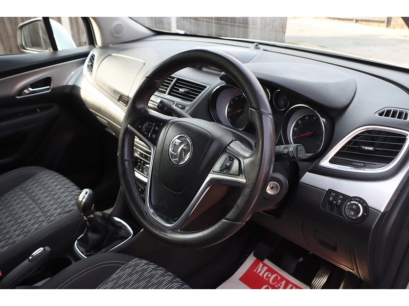 Vauxhall 1.6 EXCLUSIV SUV 5DR PETROL 2WD MANUAL BLUETOOTH DAB STEREO AIRCON PARKING AIDS SAME OWNER FOR 4 YEARS ONLY 99000 MILES FSH 10 SERVICES NO ULEZ CHARGE 72-74 Mitcham Road