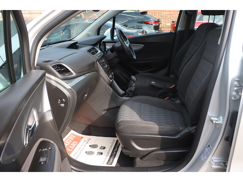 Vauxhall 1.6 EXCLUSIV SUV 5DR PETROL 2WD MANUAL BLUETOOTH DAB STEREO AIRCON PARKING AIDS SAME OWNER FOR 4 YEARS ONLY 99000 MILES FSH 10 SERVICES NO ULEZ CHARGE 72-74 Mitcham Road