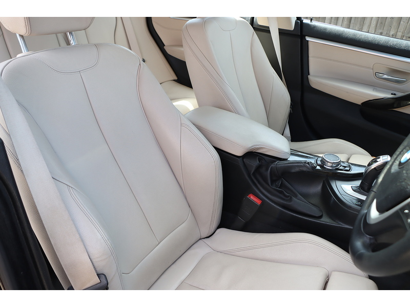 BMW 430I 2.0 LUXURY HATCHBACK 5DR PETROL AUTO SUNROOF HEATED SEATS SATNAV BLUETOOTH DAB RADIO REAR CAMERA PARKING AIDS 2 OWNERS 72000 MILES FSH 9 SERVICES 72-74 Mitcham Road
