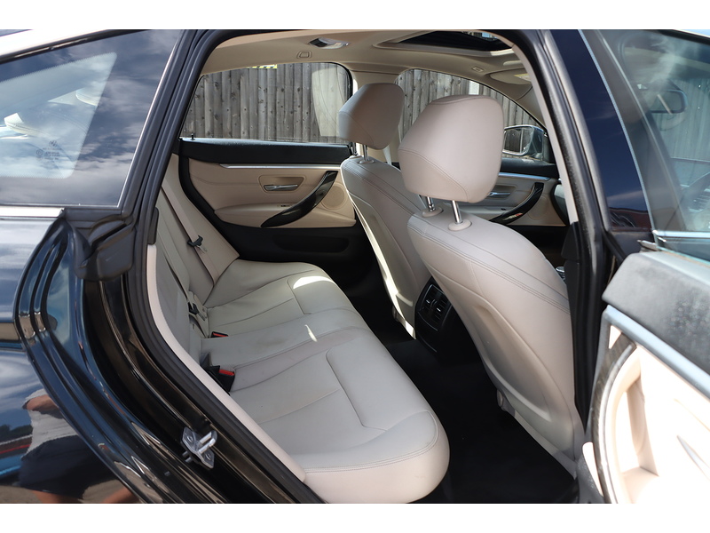 BMW 430I 2.0 LUXURY HATCHBACK 5DR PETROL AUTO SUNROOF HEATED SEATS SATNAV BLUETOOTH DAB RADIO REAR CAMERA PARKING AIDS 2 OWNERS 72000 MILES FSH 9 SERVICES 72-74 Mitcham Road