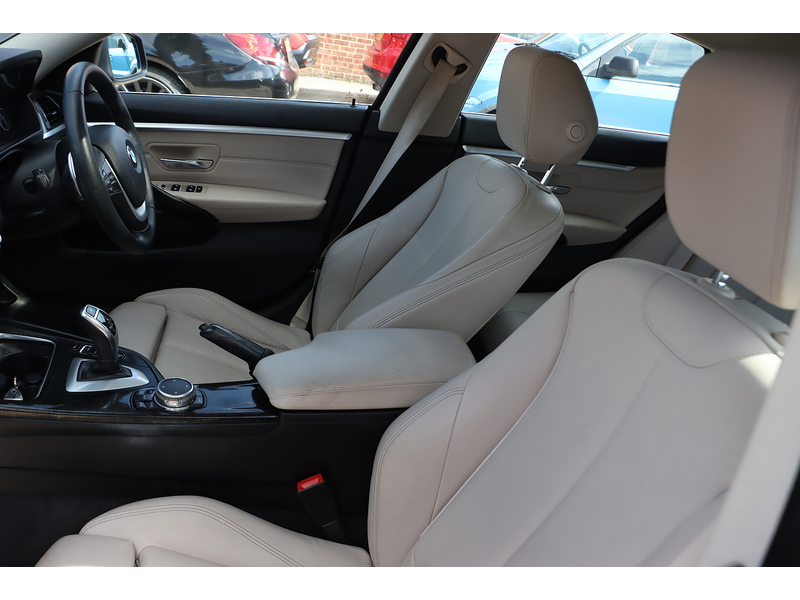 BMW 430I 2.0 LUXURY HATCHBACK 5DR PETROL AUTO SUNROOF HEATED SEATS SATNAV BLUETOOTH DAB RADIO REAR CAMERA PARKING AIDS 2 OWNERS 72000 MILES FSH 9 SERVICES 72-74 Mitcham Road