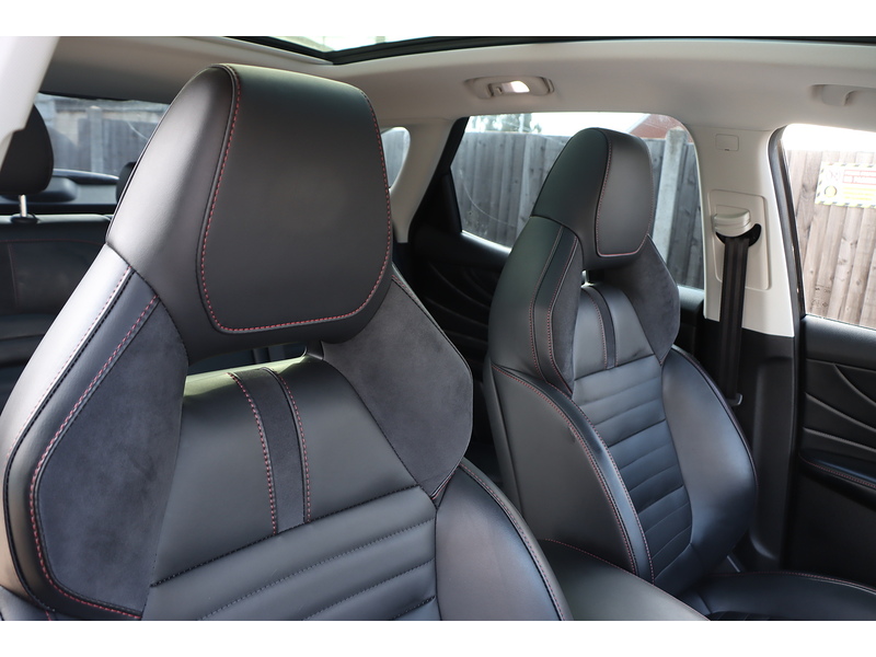MG 1.5 T-GDI 16.6kWh Exclusive SUV 5dr Petrol Plug-in Hybrid Auto Euro 6 (s/s) (258 ps) 72-74 Mitcham Road