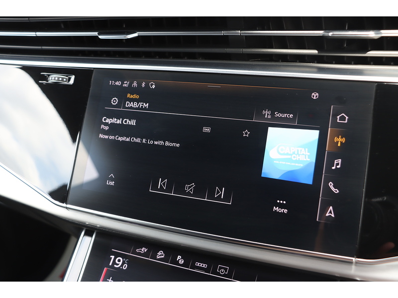 Audi 3.0 TFSIE V6 55 S LINE SUV 5DR PETROL PLUG-IN HYBRID TIPTRONIC QUATTRO AUTO HEATED SEATS SATNAV BLUETOOTH REAR CAM 2 OWNERS 63000 MILES FSH 7 SERVICES 72-74 Mitcham Road