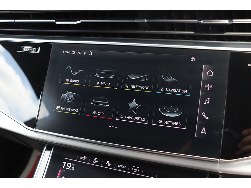 Audi 3.0 TFSIE V6 55 S LINE SUV 5DR PETROL PLUG-IN HYBRID TIPTRONIC QUATTRO AUTO HEATED SEATS SATNAV BLUETOOTH REAR CAM 2 OWNERS 63000 MILES FSH 7 SERVICES 72-74 Mitcham Road
