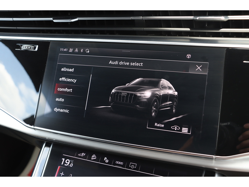 Audi 3.0 TFSIE V6 55 S LINE SUV 5DR PETROL PLUG-IN HYBRID TIPTRONIC QUATTRO AUTO HEATED SEATS SATNAV BLUETOOTH REAR CAM 2 OWNERS 63000 MILES FSH 7 SERVICES 72-74 Mitcham Road