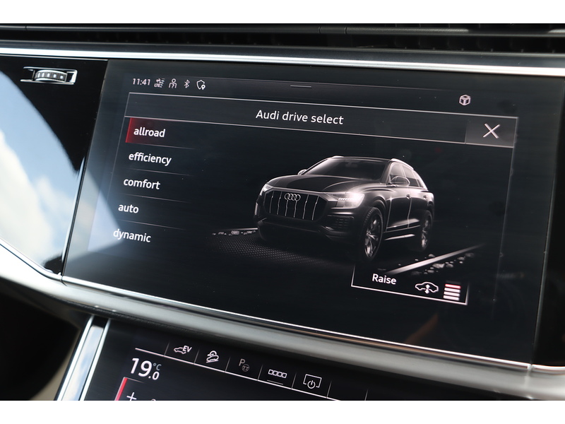 Audi 3.0 TFSIE V6 55 S LINE SUV 5DR PETROL PLUG-IN HYBRID TIPTRONIC QUATTRO AUTO HEATED SEATS SATNAV BLUETOOTH REAR CAM 2 OWNERS 63000 MILES FSH 7 SERVICES 72-74 Mitcham Road