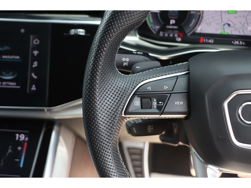 Audi 3.0 TFSIE V6 55 S LINE SUV 5DR PETROL PLUG-IN HYBRID TIPTRONIC QUATTRO AUTO HEATED SEATS SATNAV BLUETOOTH REAR CAM 2 OWNERS 63000 MILES FSH 7 SERVICES 72-74 Mitcham Road