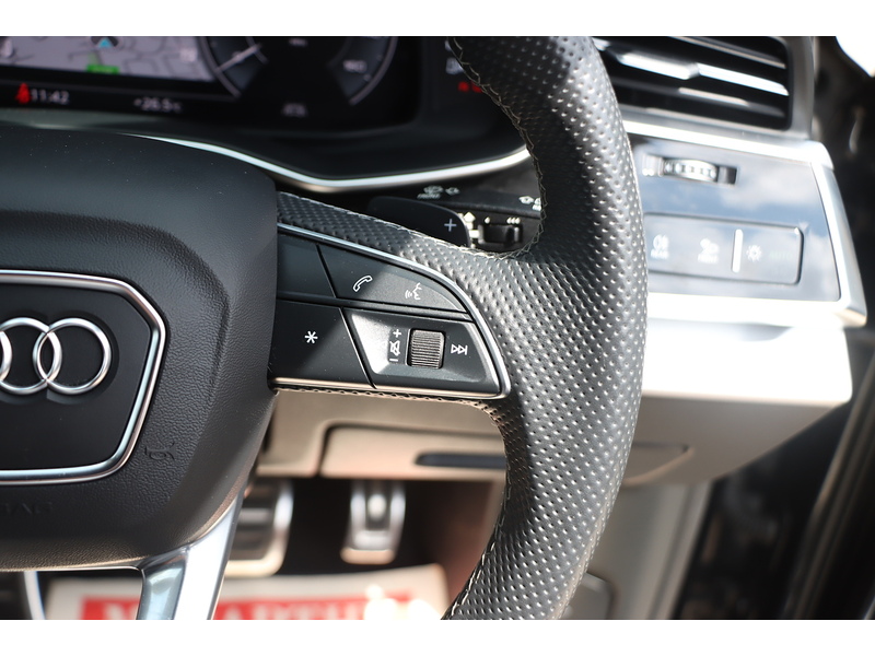 Audi 3.0 TFSIE V6 55 S LINE SUV 5DR PETROL PLUG-IN HYBRID TIPTRONIC QUATTRO AUTO HEATED SEATS SATNAV BLUETOOTH REAR CAM 2 OWNERS 63000 MILES FSH 7 SERVICES 72-74 Mitcham Road