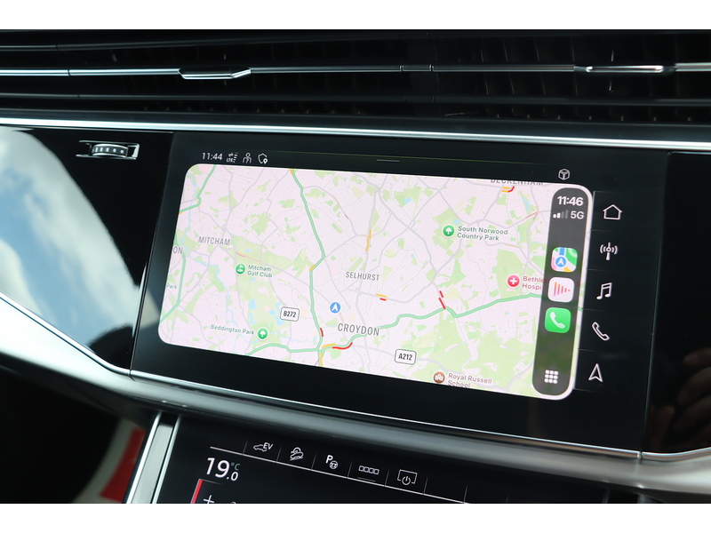 Audi 3.0 TFSIE V6 55 S LINE SUV 5DR PETROL PLUG-IN HYBRID TIPTRONIC QUATTRO AUTO HEATED SEATS SATNAV BLUETOOTH REAR CAM 2 OWNERS 63000 MILES FSH 7 SERVICES 72-74 Mitcham Road
