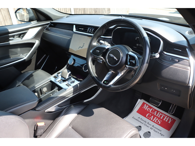 Jaguar 2.0 P400E 17.1KWH R-DYNAMIC SUV 5DR PETROL PLUG-IN HYBRID AWD AUTO PAN ROOF HEATED SEATS SATNAV APPLE CARPLAY REAR CAMERA JUST 1 OWNER 57000 MILES FSH 72-74 Mitcham Road