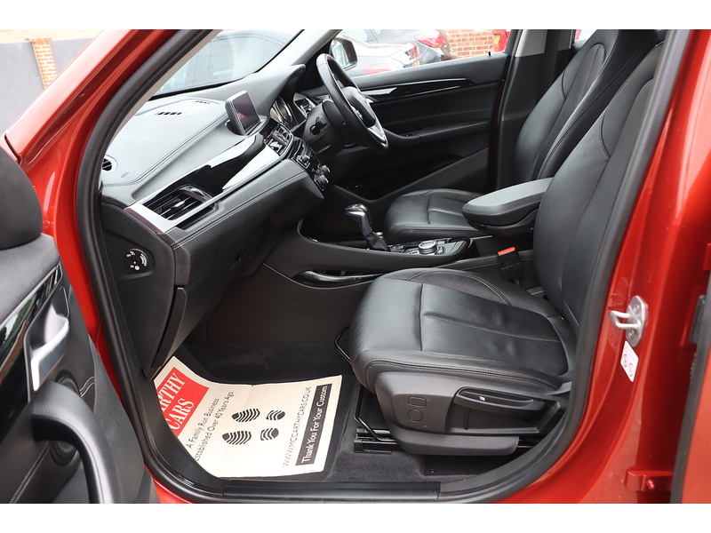 BMW 1.5 25E 10KWH XLINE SUV 5DR PETROL PLUG-IN HYBRID XDRIVE AUTO HEATED SEATS SAT NAV BLUETOOTH STEREO APPLE CARPLAY PARKING AIDS 1 OWNER 50000 MILES SH 72-74 Mitcham Road