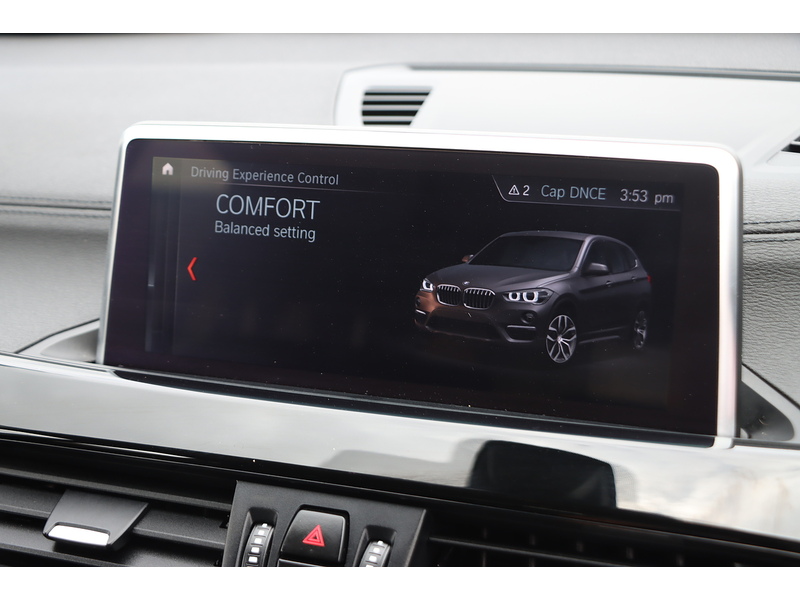 BMW 1.5 25E 10KWH XLINE SUV 5DR PETROL PLUG-IN HYBRID XDRIVE AUTO HEATED SEATS SAT NAV BLUETOOTH STEREO APPLE CARPLAY PARKING AIDS 1 OWNER 50000 MILES SH 72-74 Mitcham Road