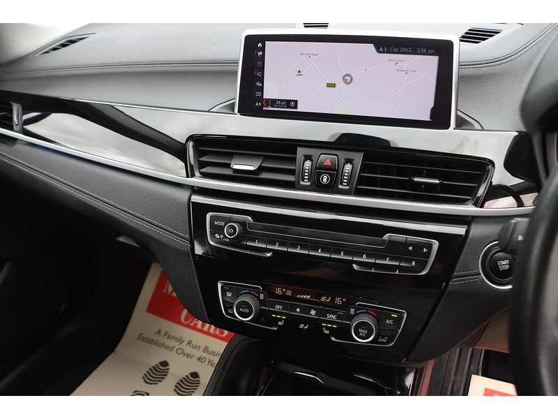 BMW 1.5 25E 10KWH XLINE SUV 5DR PETROL PLUG-IN HYBRID XDRIVE AUTO HEATED SEATS SAT NAV BLUETOOTH STEREO APPLE CARPLAY PARKING AIDS 1 OWNER 50000 MILES SH 72-74 Mitcham Road