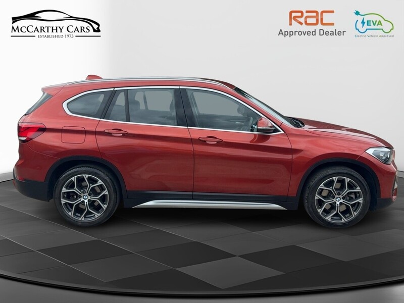 BMW 1.5 25E 10KWH XLINE SUV 5DR PETROL PLUG-IN HYBRID XDRIVE AUTO HEATED SEATS SAT NAV BLUETOOTH STEREO APPLE CARPLAY PARKING AIDS 1 OWNER 50000 MILES SH 72-74 Mitcham Road