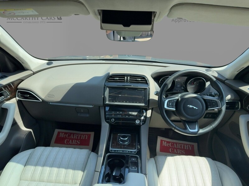 Jaguar 2.0 P250I PORTFOLIO SUV 5DR PETROL AWD AUTO PAN ROOF HEATED SEATS SATNAV BLUETOOTH APPLE CARPLAY REAR CAMERA PARKING AIDS 2 OWNERS ONLY 64000 MILES SH 72-74 Mitcham Road