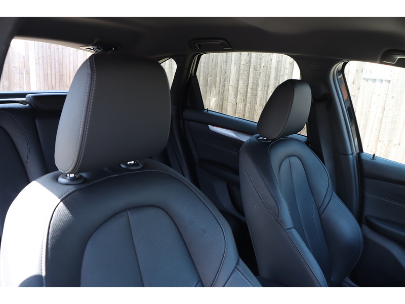 BMW 218I 1.5 M SPORT MPV 5DR PETROL DCT AUTO SATNAV BLUETOOTH DAB RADIO APPLE CARPLAY PARKING AIDS 2 OWNERS ONLY 49000 MILES FSH 6 SERVICES NO ULEZ CHARGE 72-74 Mitcham Road