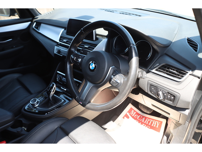 BMW 218I 1.5 M SPORT MPV 5DR PETROL DCT AUTO SATNAV BLUETOOTH DAB RADIO APPLE CARPLAY PARKING AIDS 2 OWNERS ONLY 49000 MILES FSH 6 SERVICES NO ULEZ CHARGE 72-74 Mitcham Road
