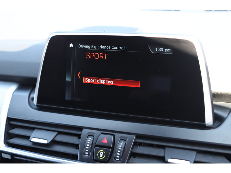 BMW 218I 1.5 M SPORT MPV 5DR PETROL DCT AUTO SATNAV BLUETOOTH DAB RADIO APPLE CARPLAY PARKING AIDS 2 OWNERS ONLY 49000 MILES FSH 6 SERVICES NO ULEZ CHARGE 72-74 Mitcham Road