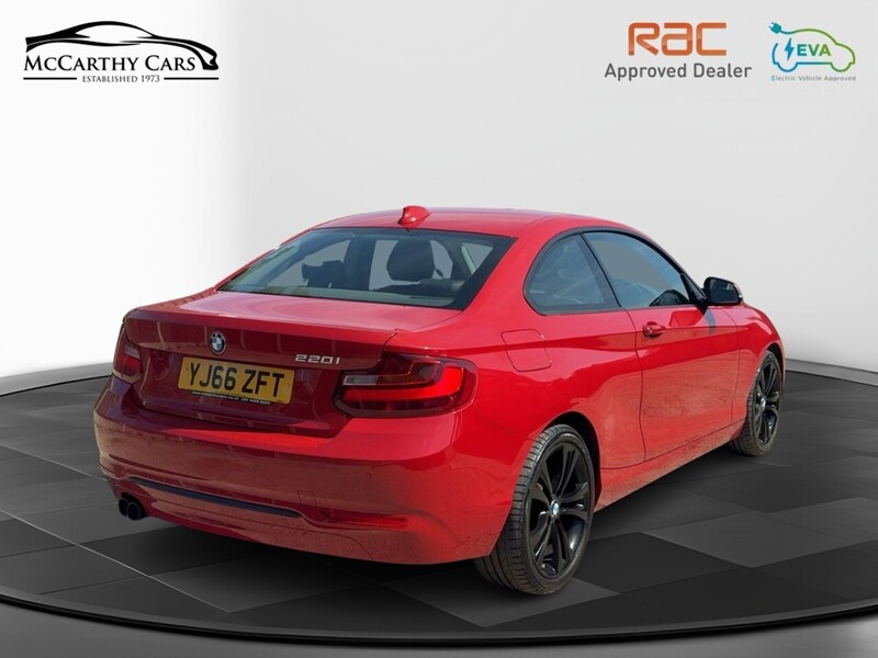 BMW 220I 2.0 SPORT COUPE 2DR PETROL AUTO FULL LEATHER HEATED SEATS SATNAV BLUETOOTH DAB STEREO PARKING AIDS ONLY 43000 MILES FSH 9 SERVICES NO ULEZ CHARGE 92-96 Mitcham Road