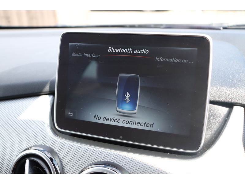 Mercedes-Benz B180 1.6 SPORT (EXECUTIVE) MPV 5DR PETROL 7G-DCT AUTO HEATED SEATS SAT NAV BLUETOOTH STEREO REAR CAMERA PARKING AIDS JUST 2 OWNERS ONLY 55000 MILES SH 72-74 Mitcham Road