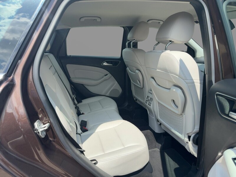 Mercedes-Benz B180 1.6 SPORT (EXECUTIVE) MPV 5DR PETROL 7G-DCT AUTO HEATED SEATS SAT NAV BLUETOOTH STEREO REAR CAMERA PARKING AIDS JUST 2 OWNERS ONLY 55000 MILES SH 72-74 Mitcham Road